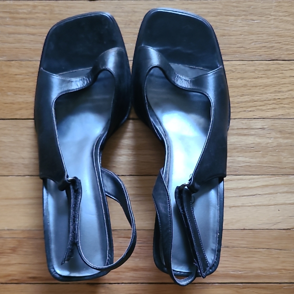 Bebe Black Leather Slingback Sandals 10